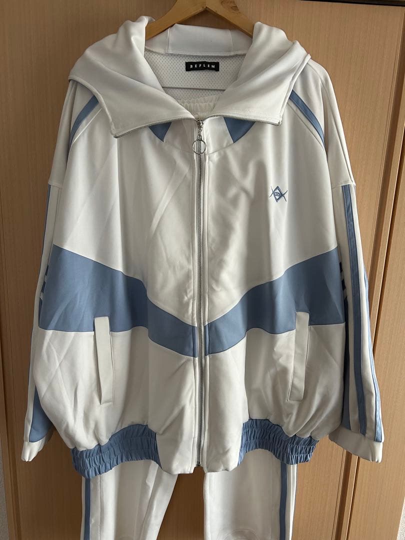 『REFLEM/レフレム』BIG切替ジャージパーカー、