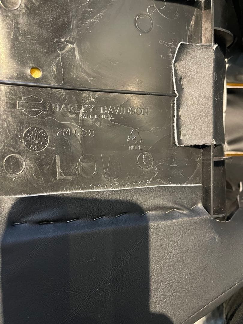 ★★★★ハーレーツーリングモデル、シート！美品！激安早い者勝ち！