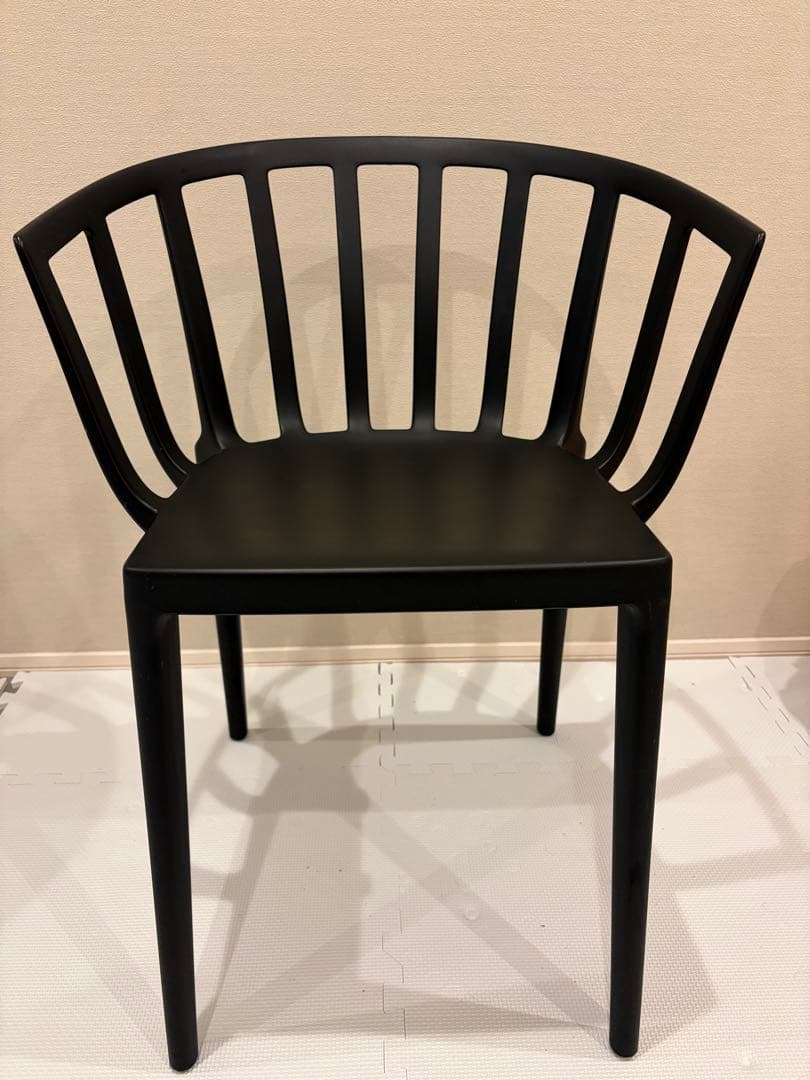 Kartell カルテル　アームチェア ヴェニス　マット ブラック ③
