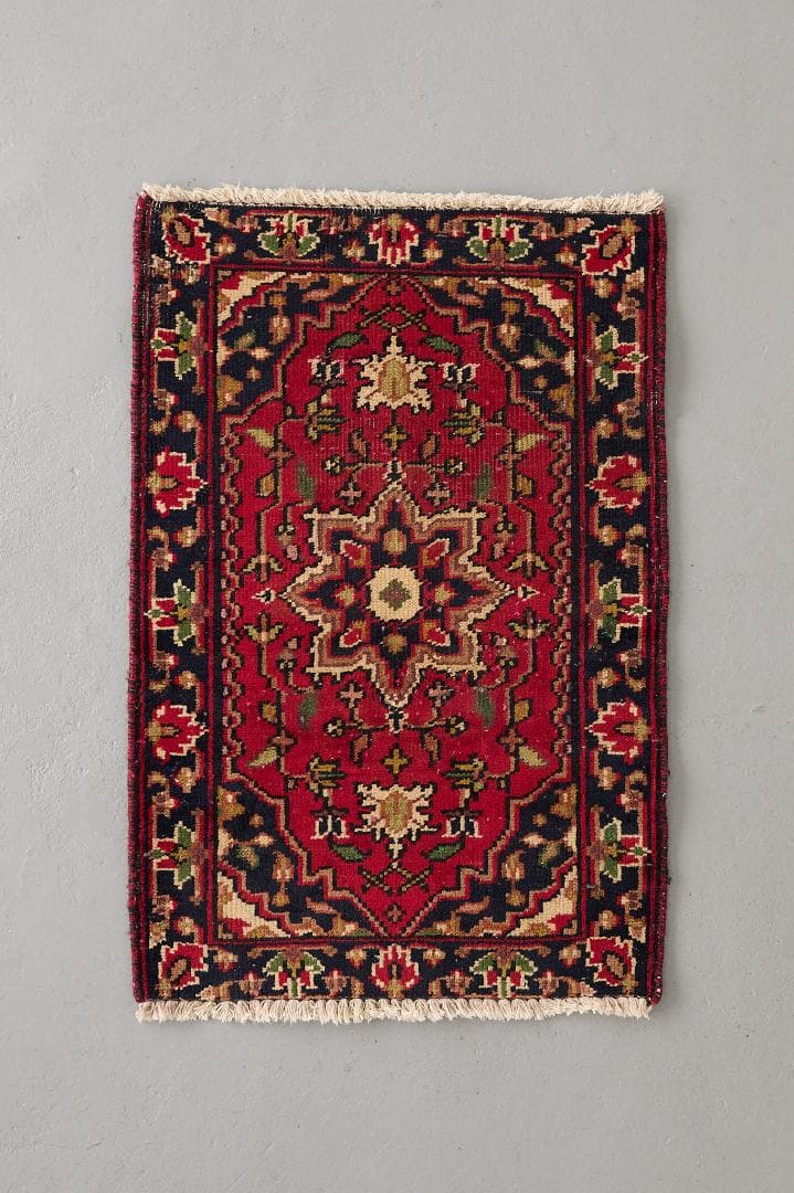 ヴィンテージラグ　ペルシャ絨毯　ハマダン産（94×60cm）赤　紺　緑　白　青