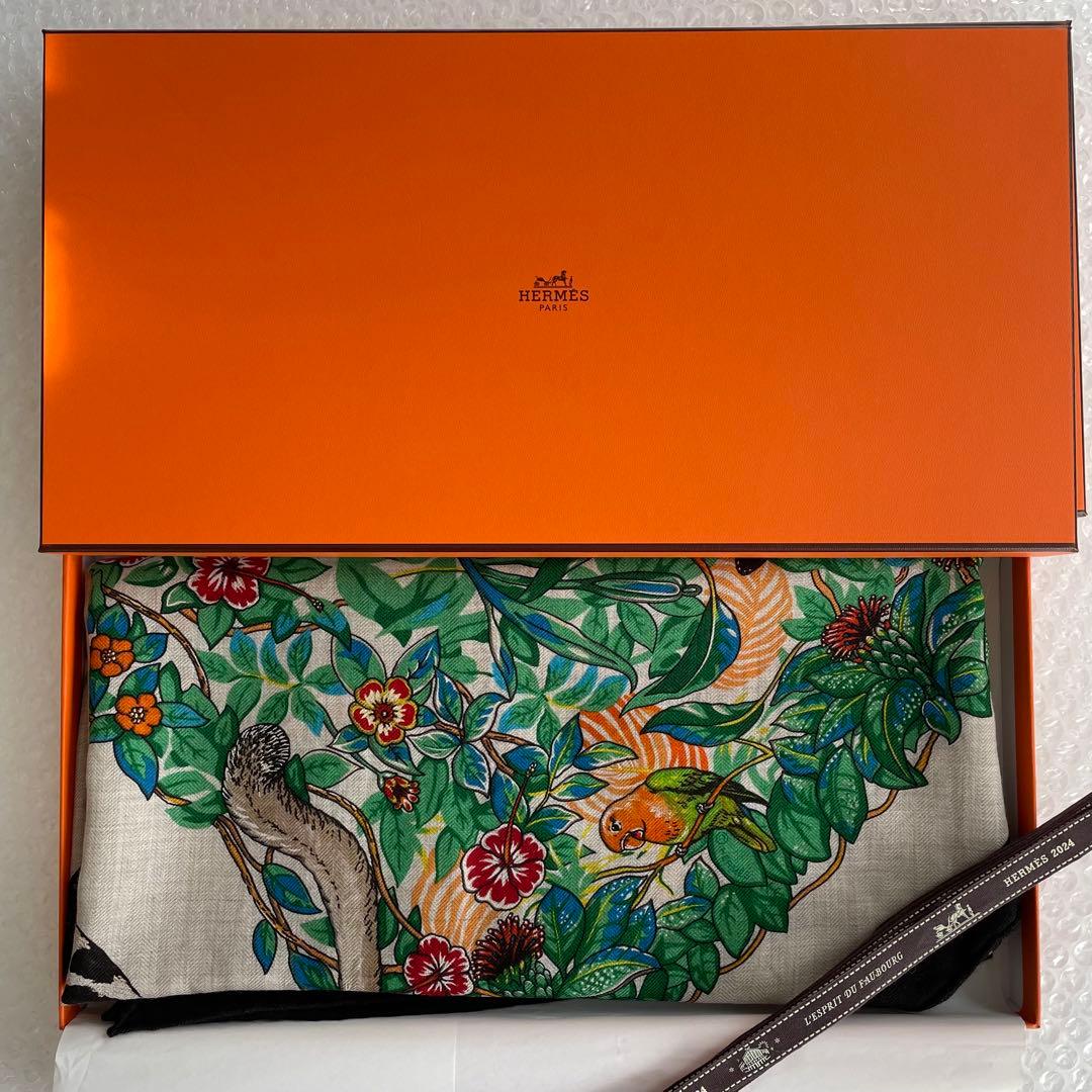 エルメス　ジャングル　ラブ　トライアングルジェアン　カシミヤシルク　スカーフ