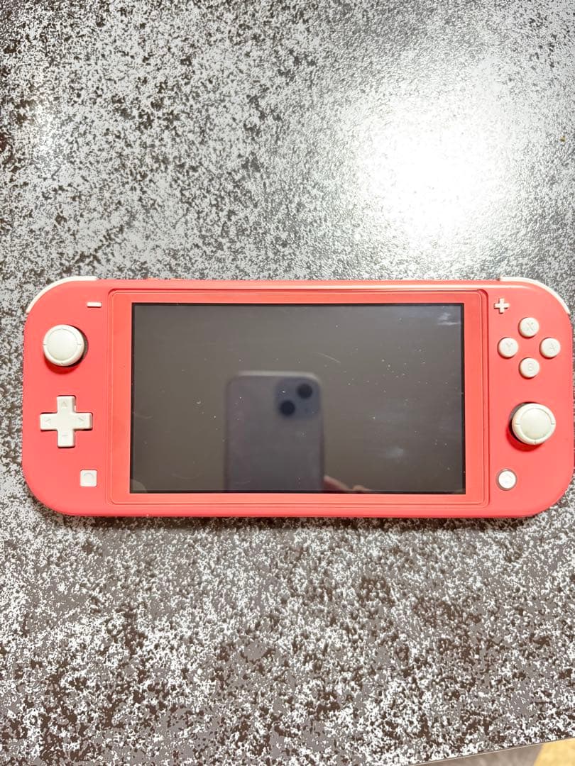 任天堂スイッチライト 本体のみ