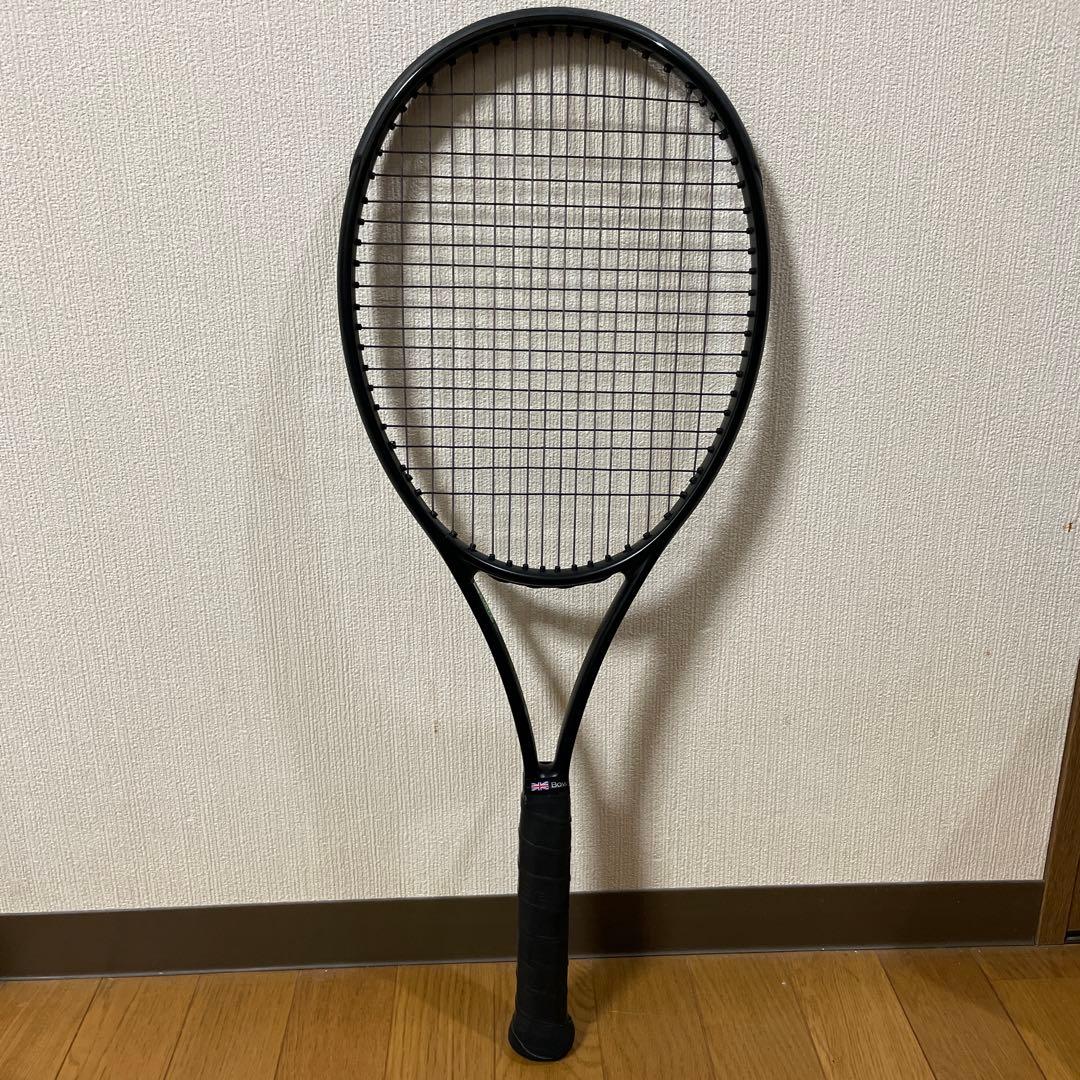 Wilson Blade 98 V8 テニスラケット　ノワール