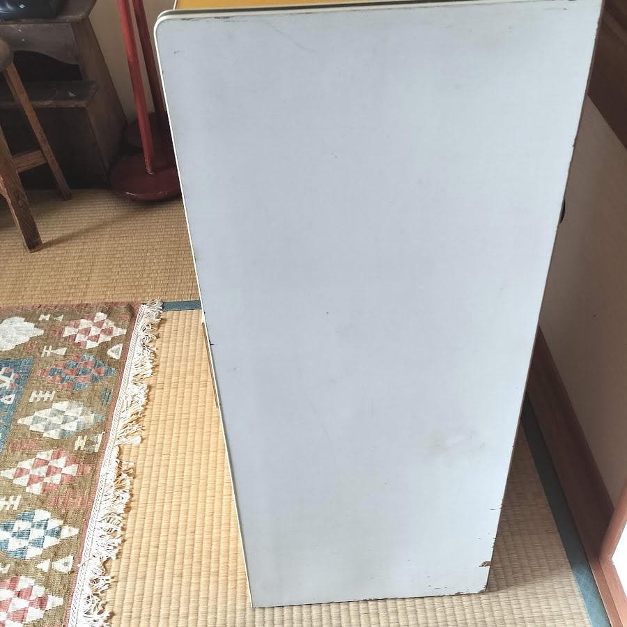 昭和レトロ　ポップ　チェスト　黄色 イエロー　5段