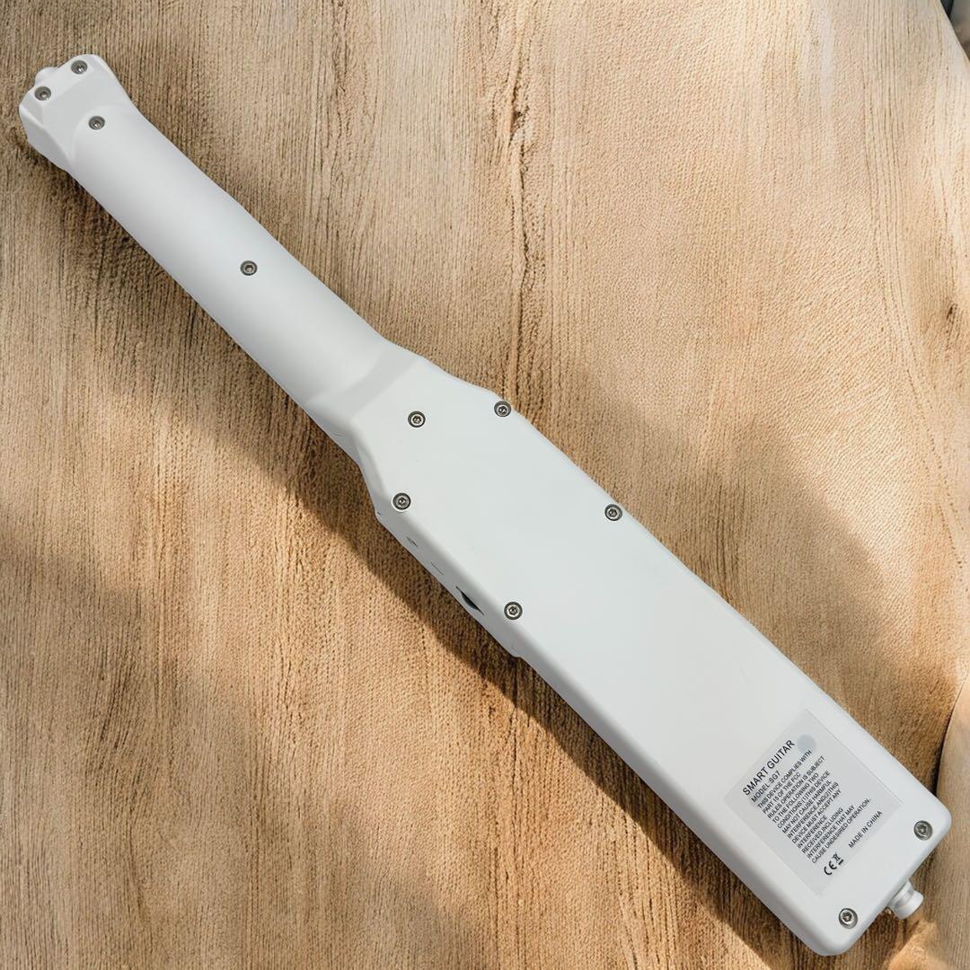 美品‼️USB充電スマート電子ギター スピーカー内蔵 ホワイト SG7