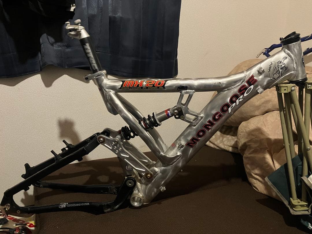 Mon MX20 フレーム