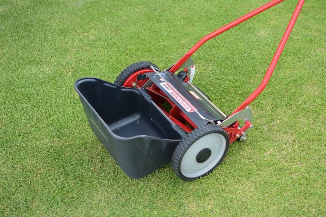 バロネス 芝刈り機 LM4D