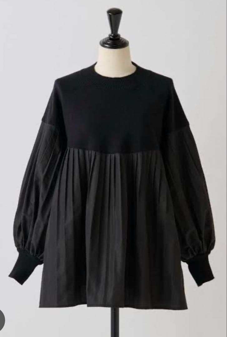 BEARDSLEYビアズリー ニットコンビプリーツプルオーバー新品タグ付き 黒