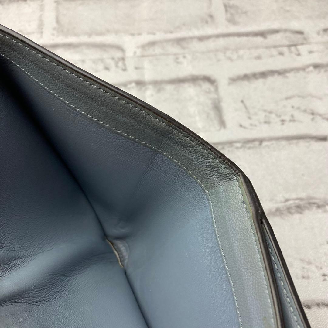 【希少カラー】FENDI　フェンディ☆三つ折り財布　ピーカブー