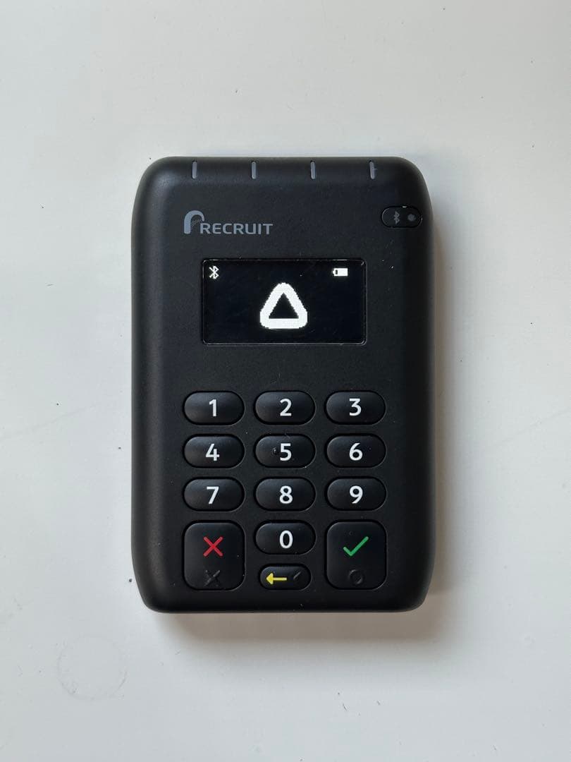 エアペイ　エアレジ　Recruit カードリーダー