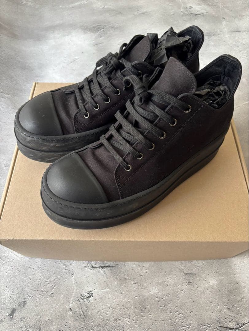 ダークシャドウ DRKSHDW　ダブルバンパーローカットスニーカー