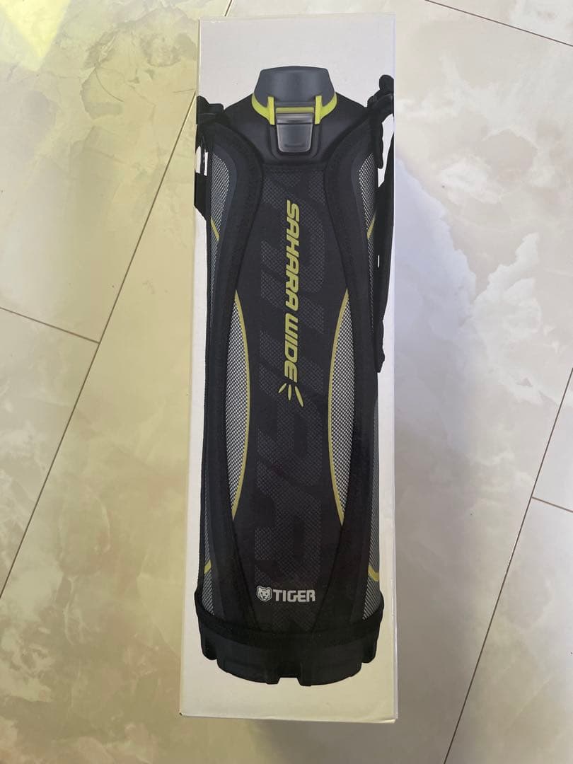 ☆新品　タイガーSAHARA水筒
