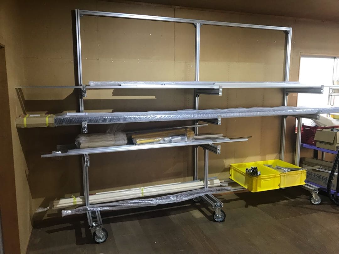 パイプ、長尺用ラック（キャスター付）