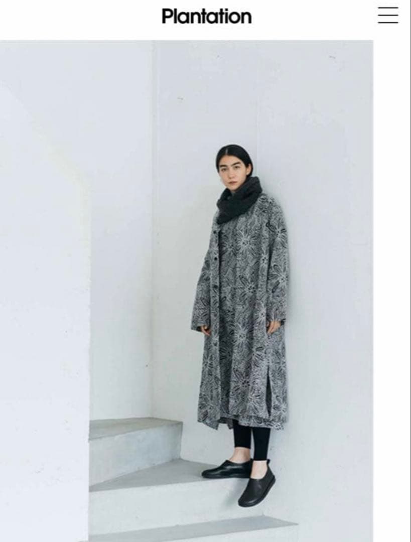 Plantation 花柄ロングワンピース、コート