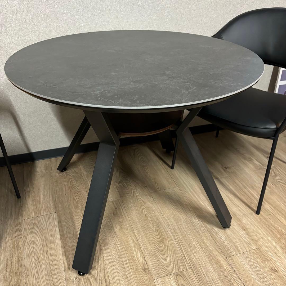 Kumackey　丸ダイニングテーブル　カフェテーブル　グレー　棚付き