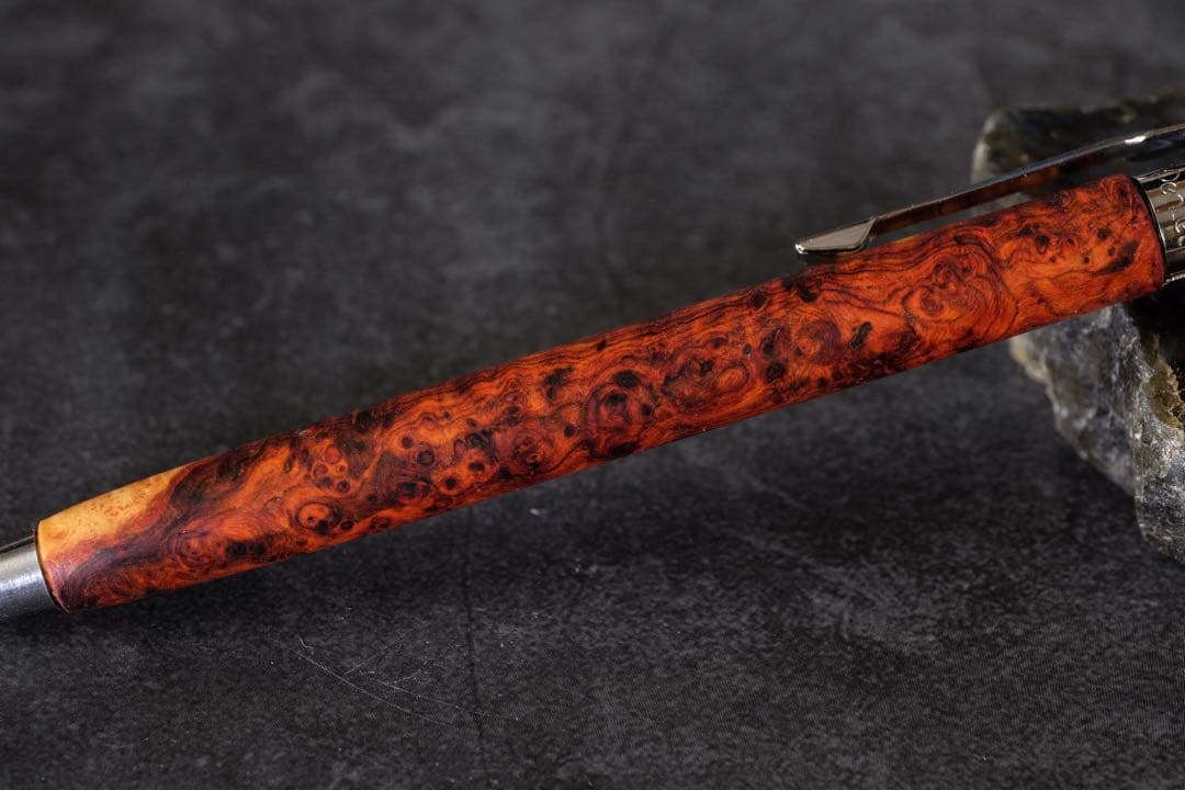 PG5木軸カスタム0213　高村杢工房 製図用シャープペンシル　極上花梨瘤紅白