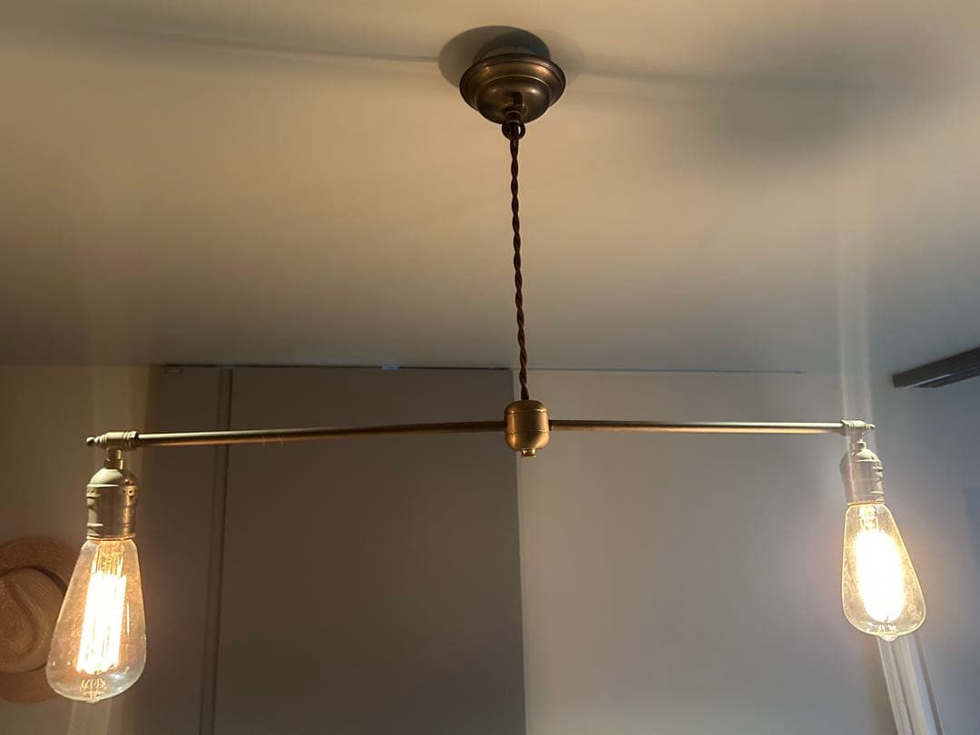 POINT NO.39のオリジナル真鍮ライト2灯