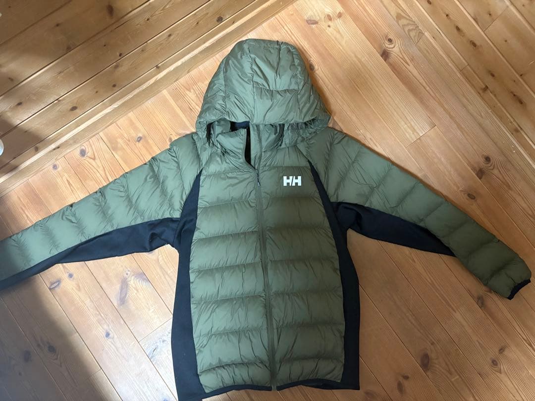 Helly Hansen フード付きダウンジャケット オリーブグリーン