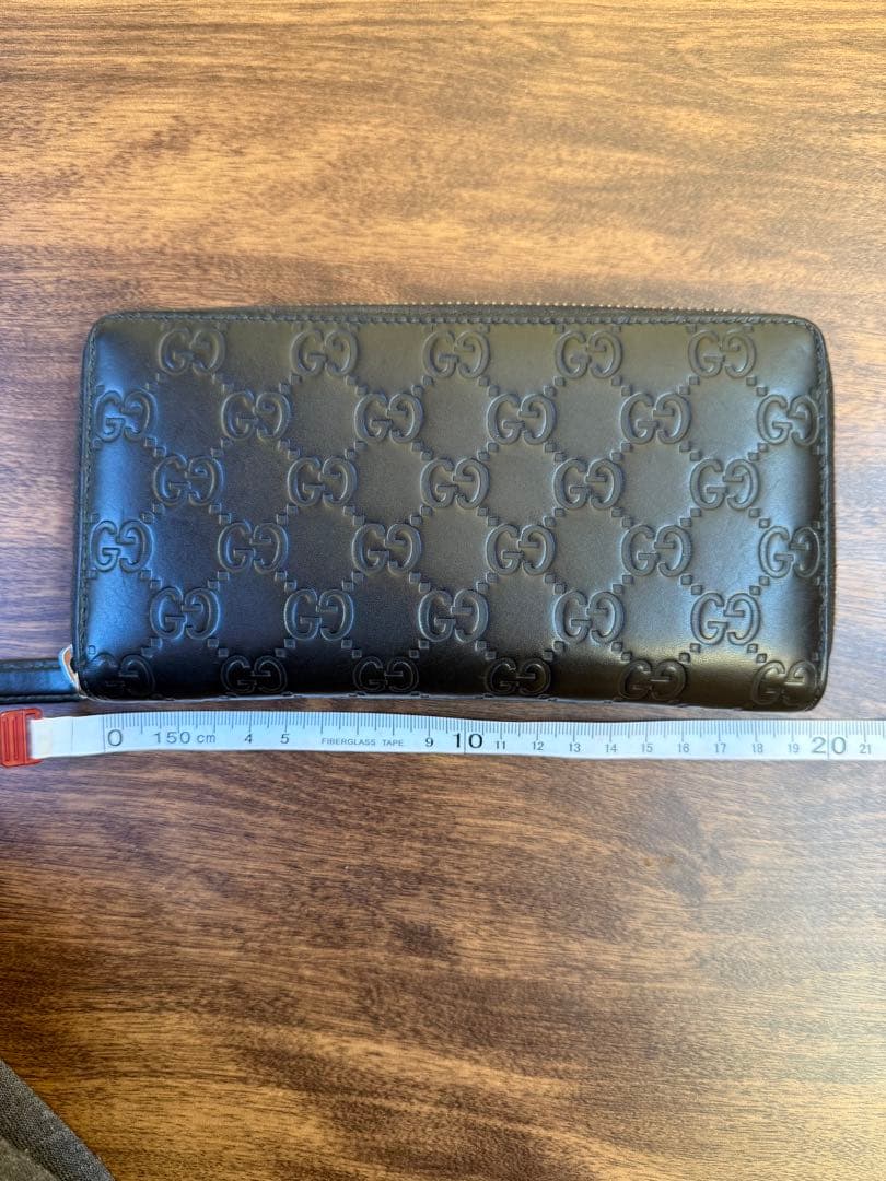 Gucci ブラック 長財布
