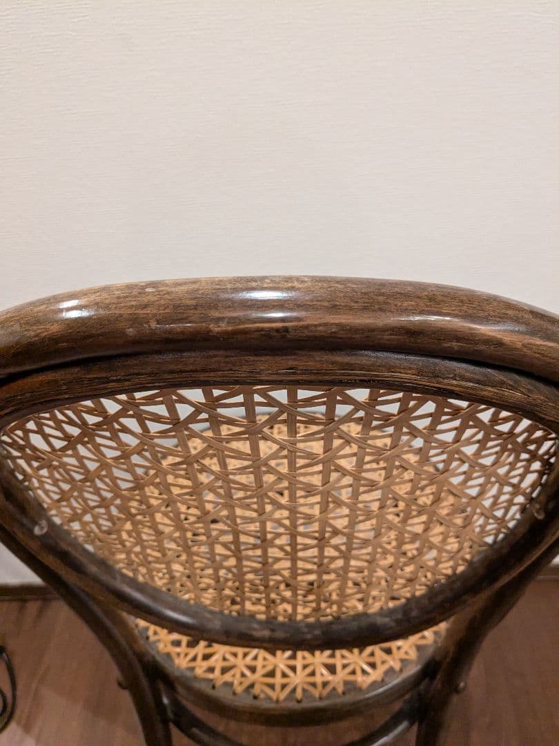 アンティークチェア　籐の椅子　曲げ木　ラタン