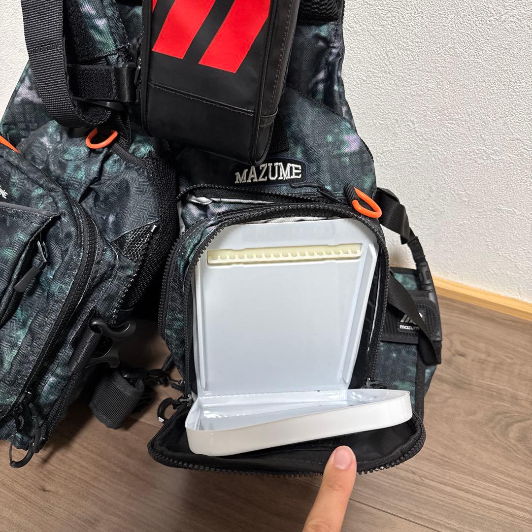 マズメ レッドムーンライフジャケットⅨ カモ 防水ケース付き mazume