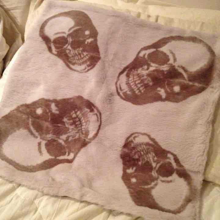 Maison de Vacances PARIS クッションカバー スカル