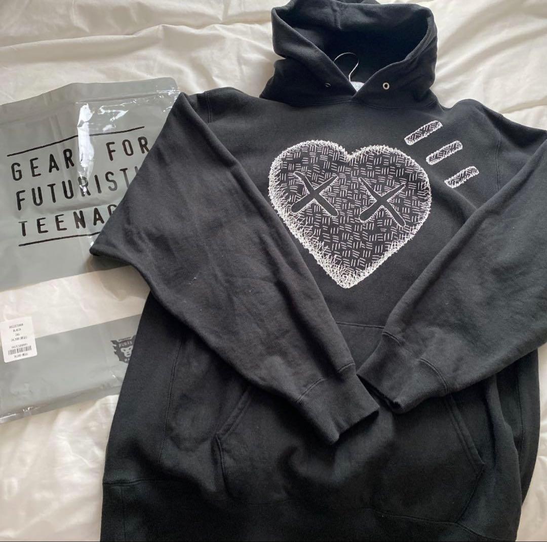 Human made × Kaws パーカー　XXL