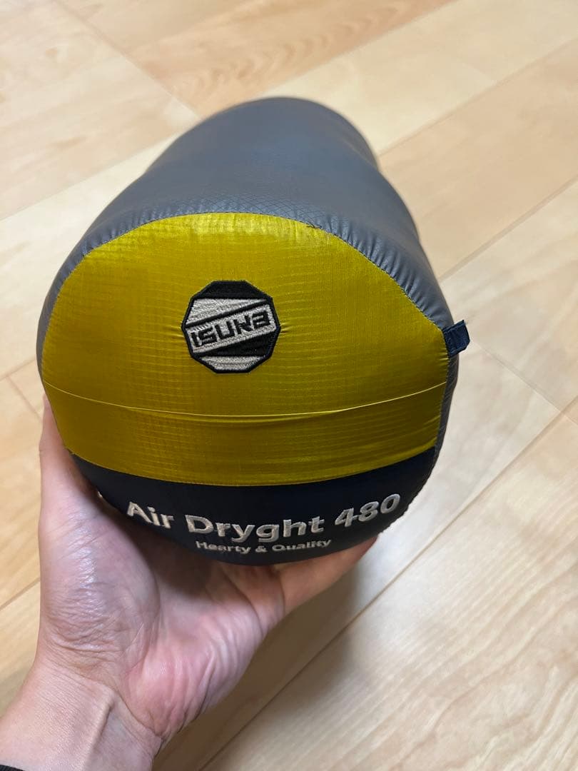 イスカ ISUKA Air Dryght 480 マスタード シュラフ 寝袋