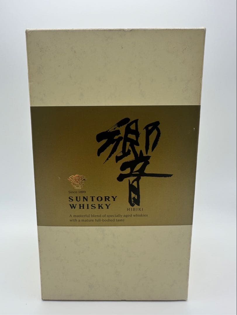 サントリー 響 ゴールドラベル 750ml ウイスキー　SUNTORY