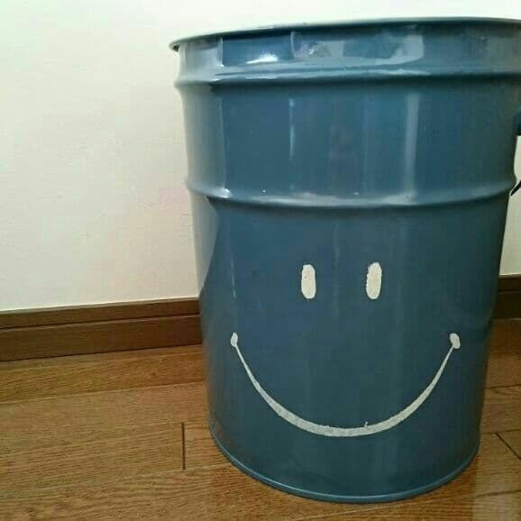 sold！!大人気☆スマイル にこちゃん ペール缶