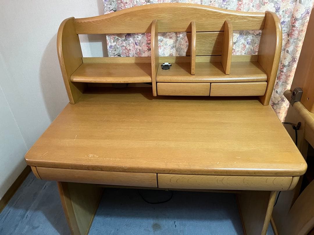 学習机　ニトリ