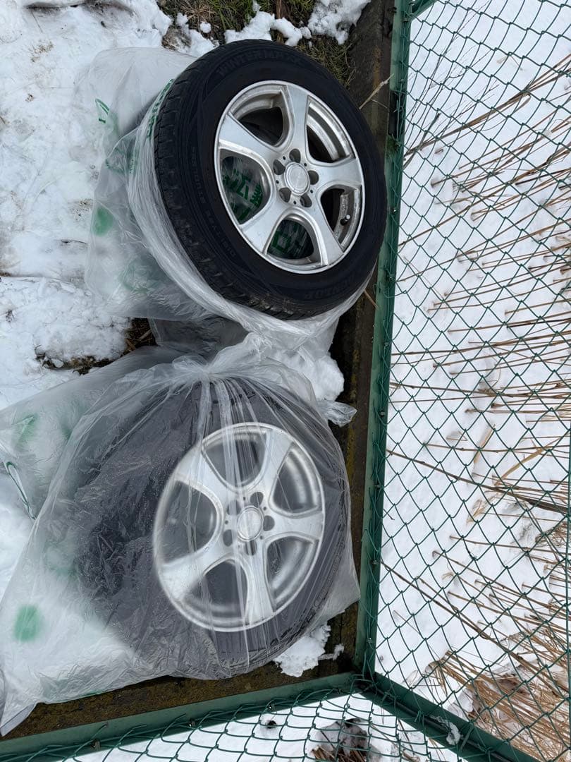 スタッドレスタイヤ・アルミホイール　4本セット　MAXX WM01