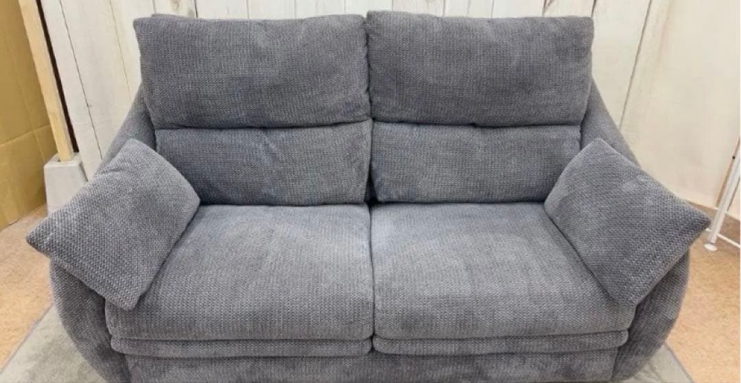 グレー　ソファー　２人3人用　ニトリ　椅子