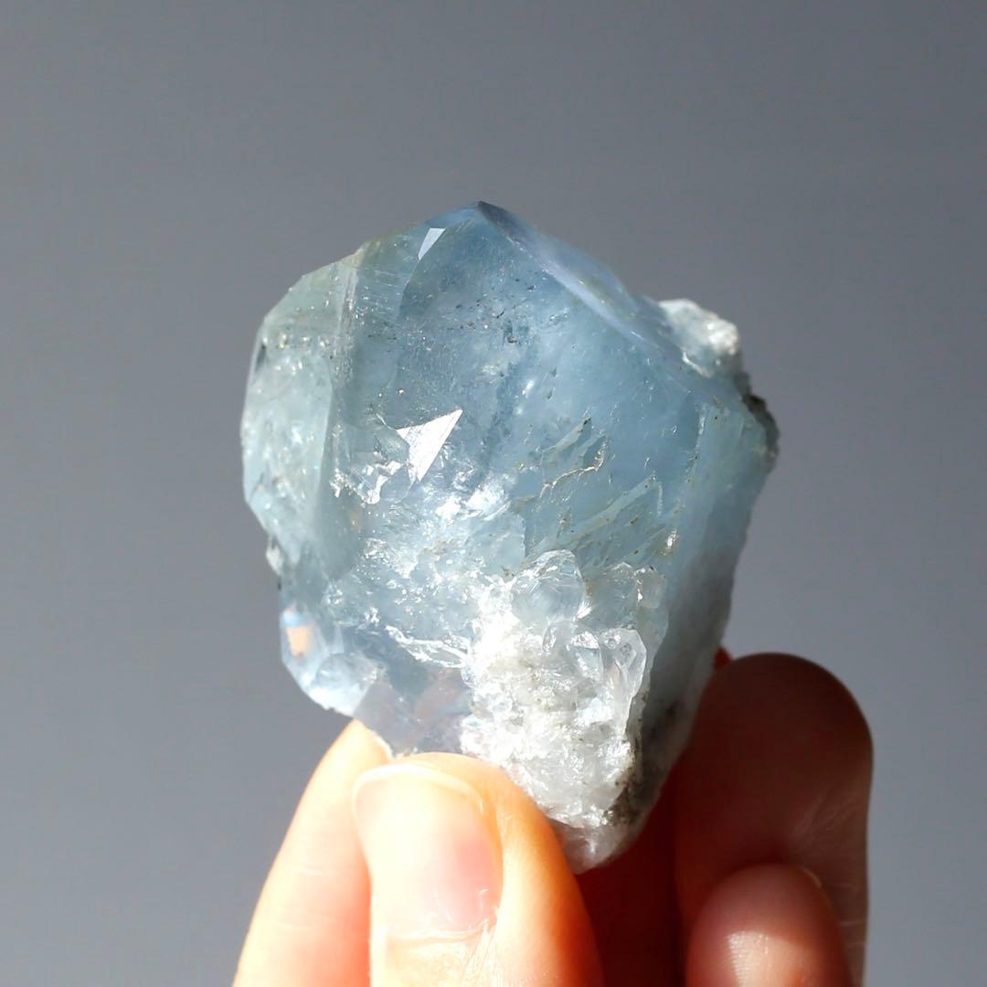 ミニ セレスタイト クラスター天青石 天使の石 鉱物 天然石 安眠 癒し