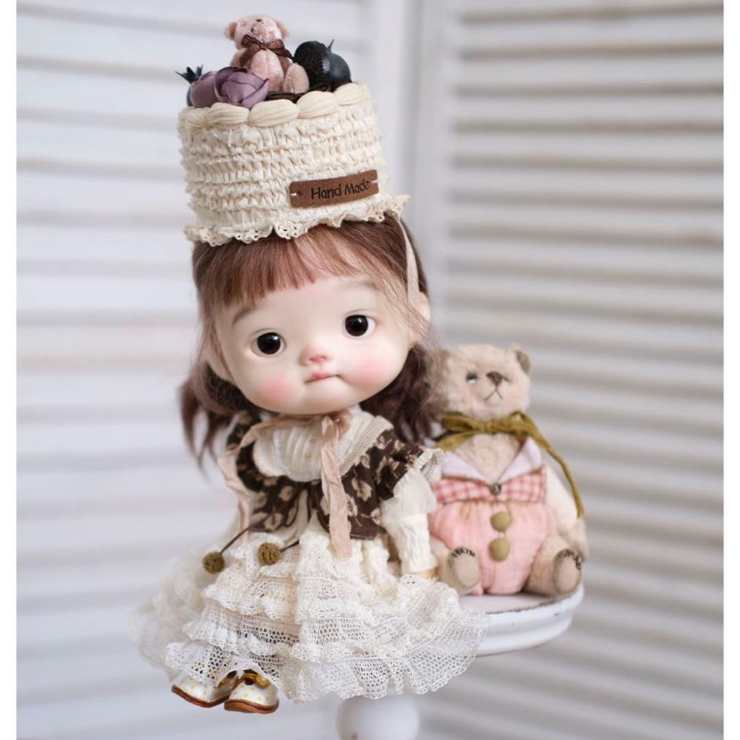 ブライス お洋服 アウトフィット 海外作家製  ムースケーキ