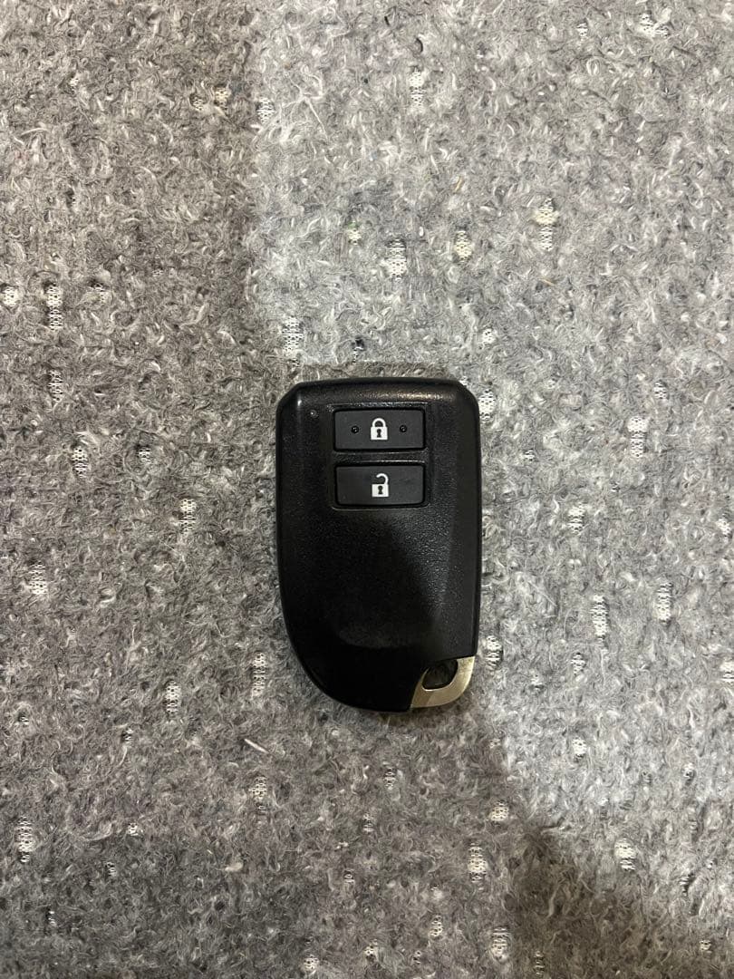 トヨタ純正　200系　ハイエース　レジアスエース　スマートキー　TOYOTA