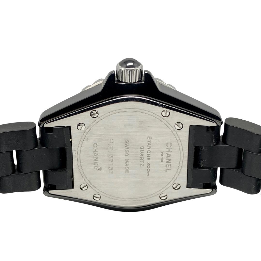 【内部点検済】CHANELシャネル j12　腕時計　クォーツ　セラミック 33