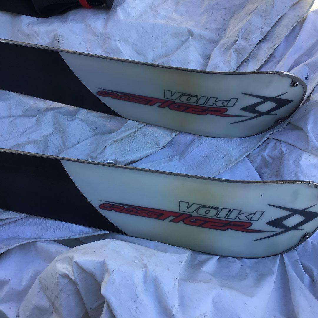 ROSSIGNOL CROSS TIGER スキー板とポール