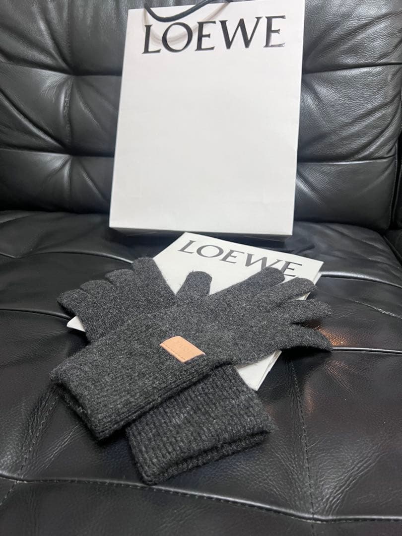 国内正規品　LOEWE ハンドウォーマー