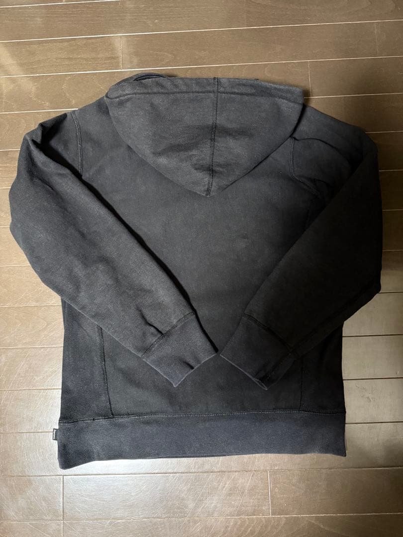 Supreme BOX LOGO 黒 サイズM パーカー　ボックスロゴ