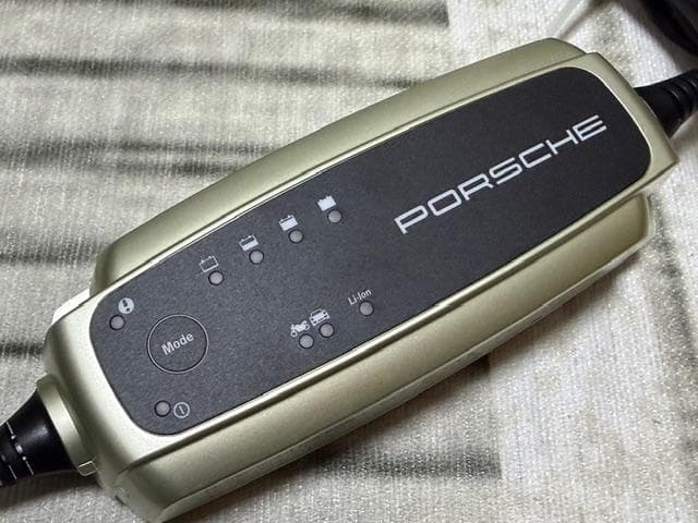 ポルシェ 純正 CTEK バッテリーチャージャー