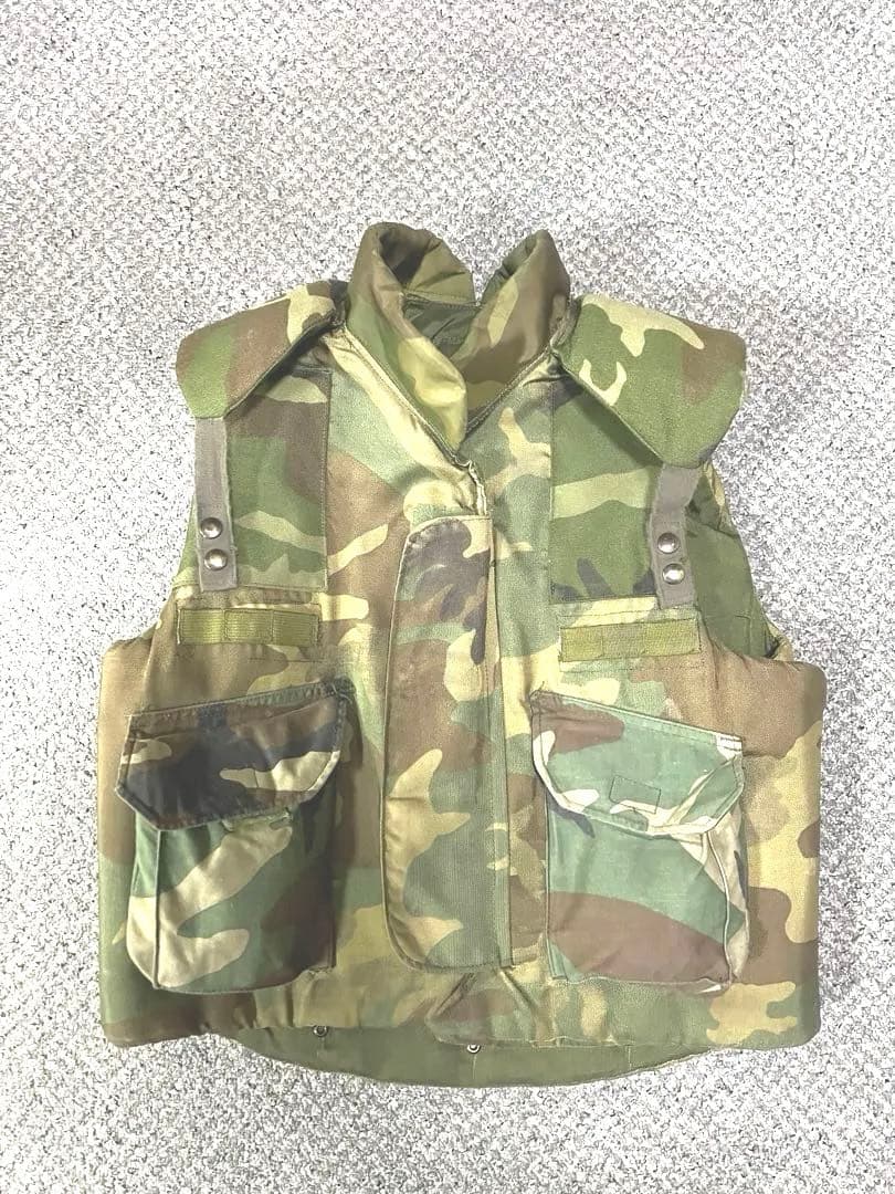 米軍実物 放出品 BDU迷彩 PASGT ボディーアーマー　Mサイズ