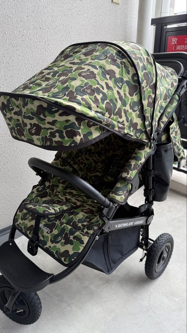 A BATHING APE × AIRBUGGYコラボ　迷彩 ベビーカー