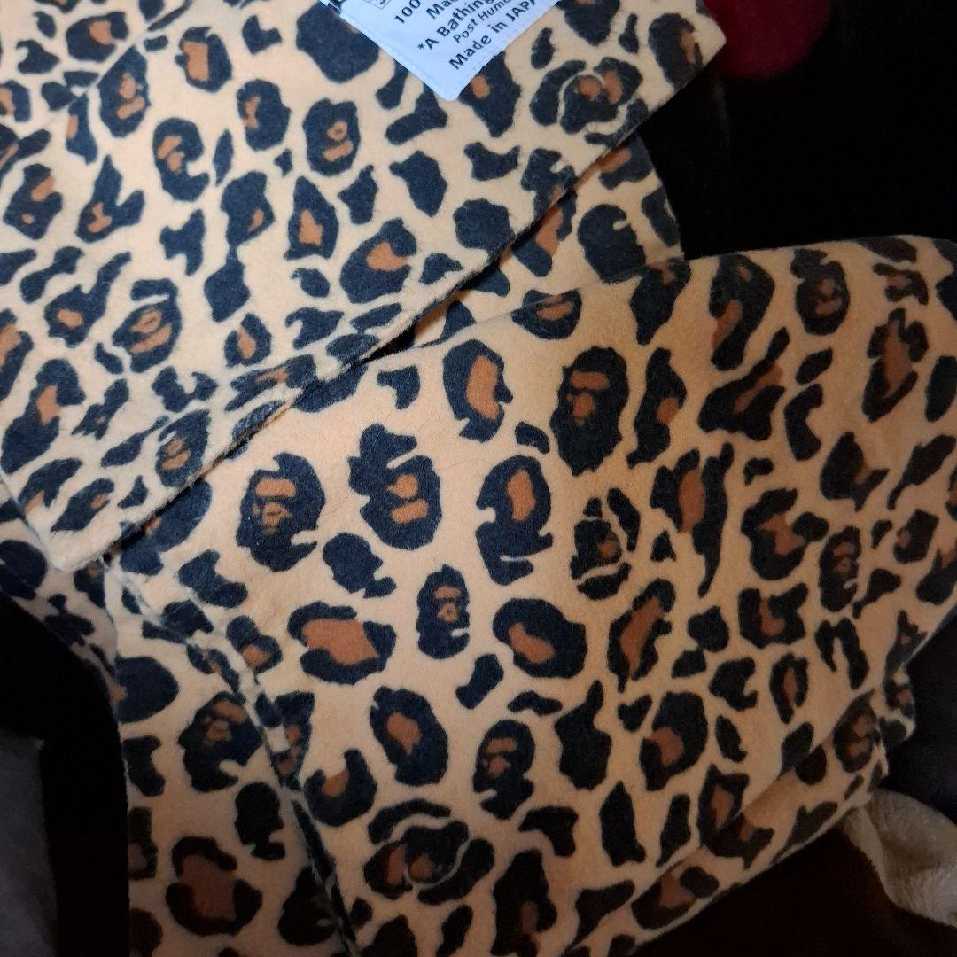 A BATHING APE　レオパードマフラー