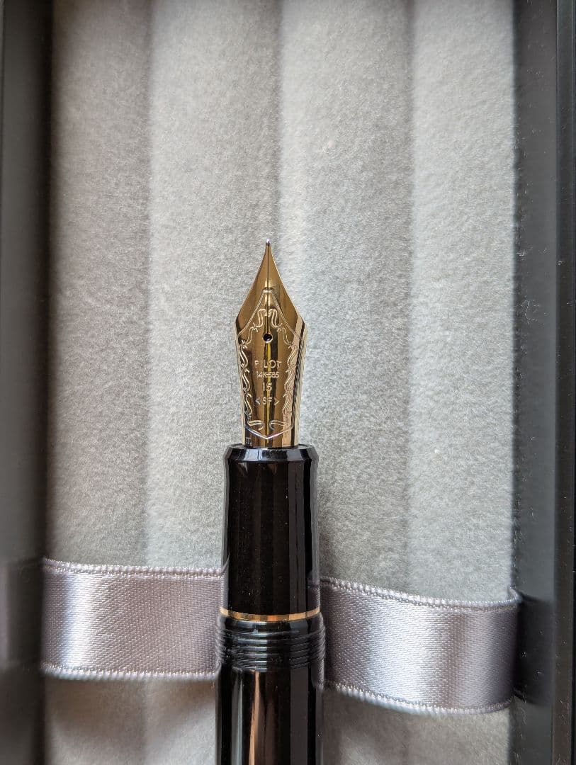 PILOT万年筆　カスタム743 14K 15号 〈SF〉