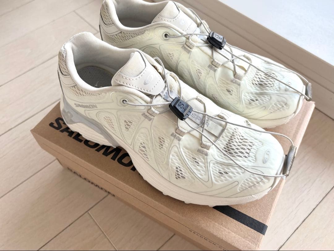 【2/915:00まで限定値下 即日発送】SALOMON スニーカー 23cm