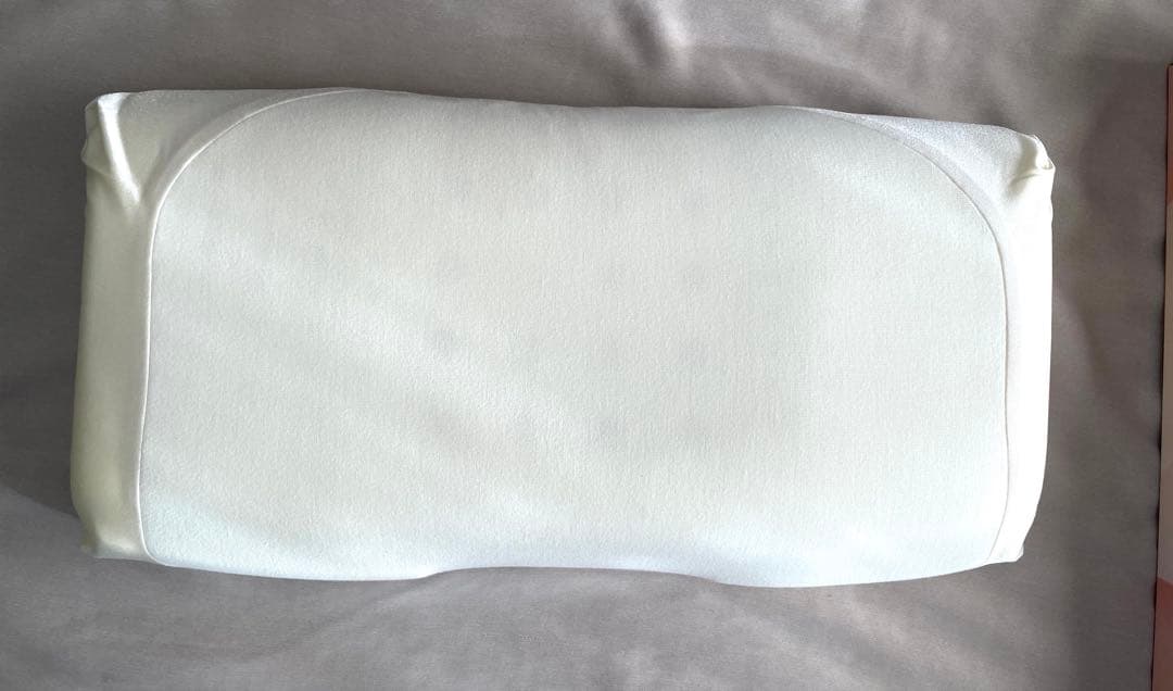 リコ　西川　angel float　 低め枕 60×33×8cm