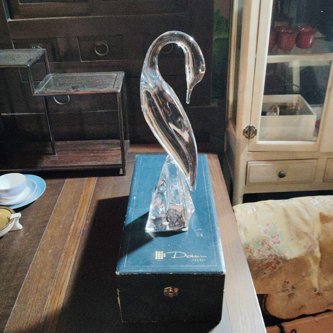 ドームナンシー。クリスタル 白鳥 彫刻 フランス製