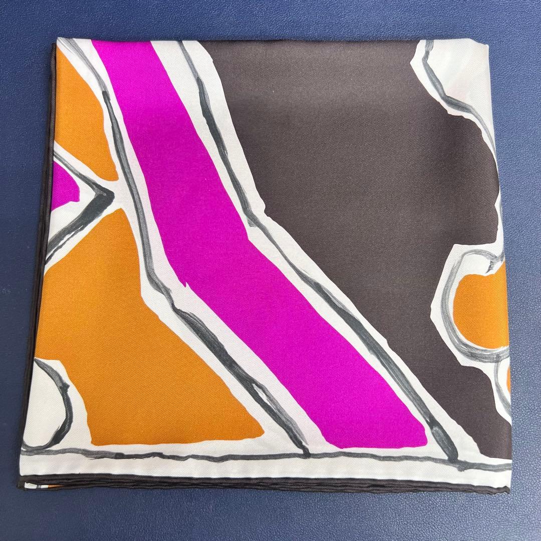 エルメス　カレ90 スカーフ　ダブルフェイス