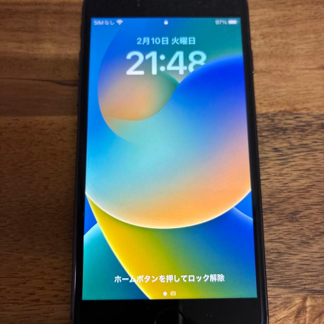 iPhone8 64gbs 本体　SIMなし　美品